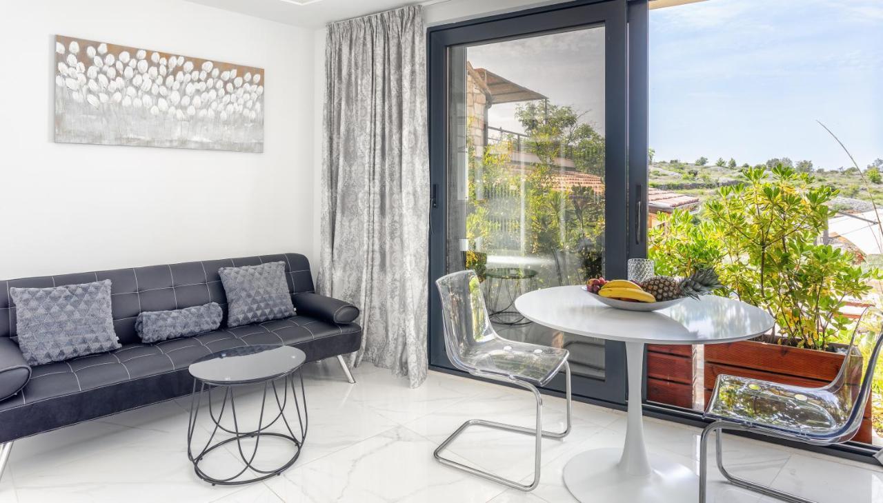 Vidikovac Levanda Luxury Apartments Veliko Grablje Экстерьер фото